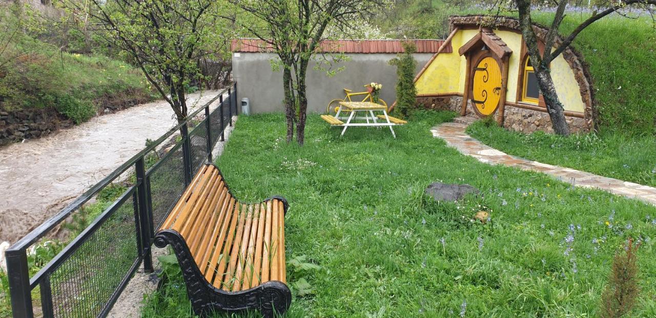 Гостевой дом Cozy House Дилижан Экстерьер фото